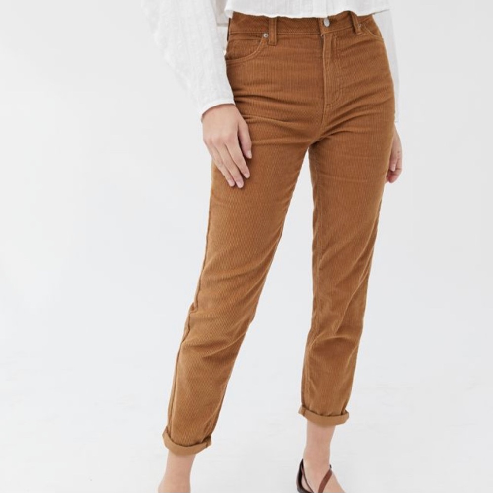 BDG Mom High Rise Corduroy Pants Size 25 Urban Outfitters